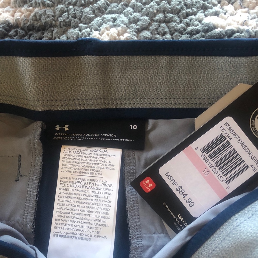 Under Armour golf/athletic pants